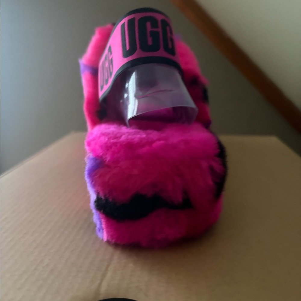 UGG Vibrant Pink and Purple Fluffy Slippers - Picture 4 of 4